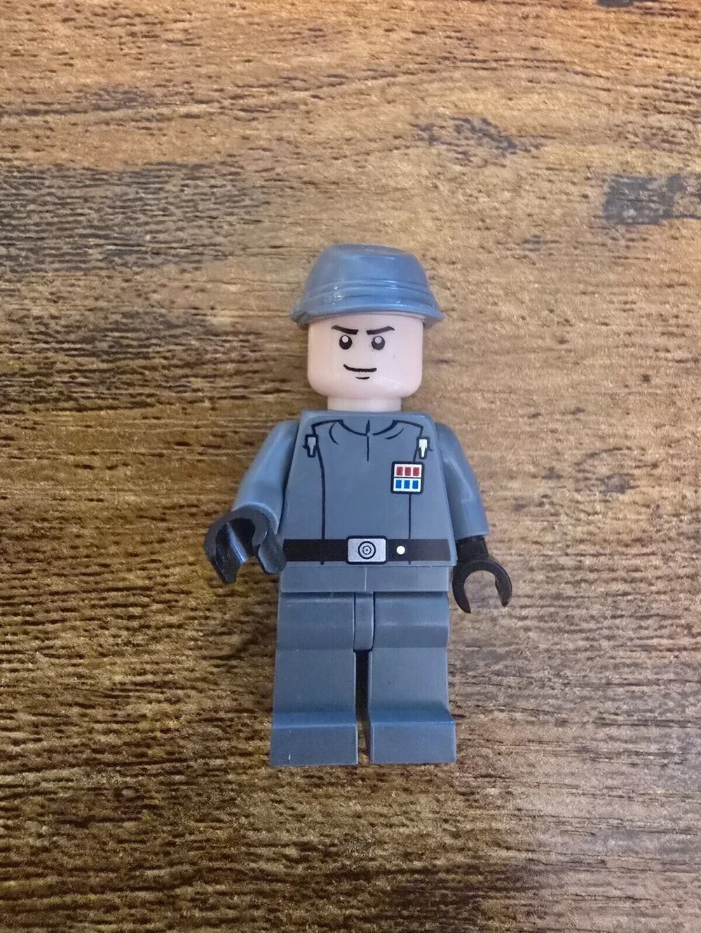 Lego Cavalry Kepi 6211 Imperial Commander Standard Grin Star Wars Minifigure
